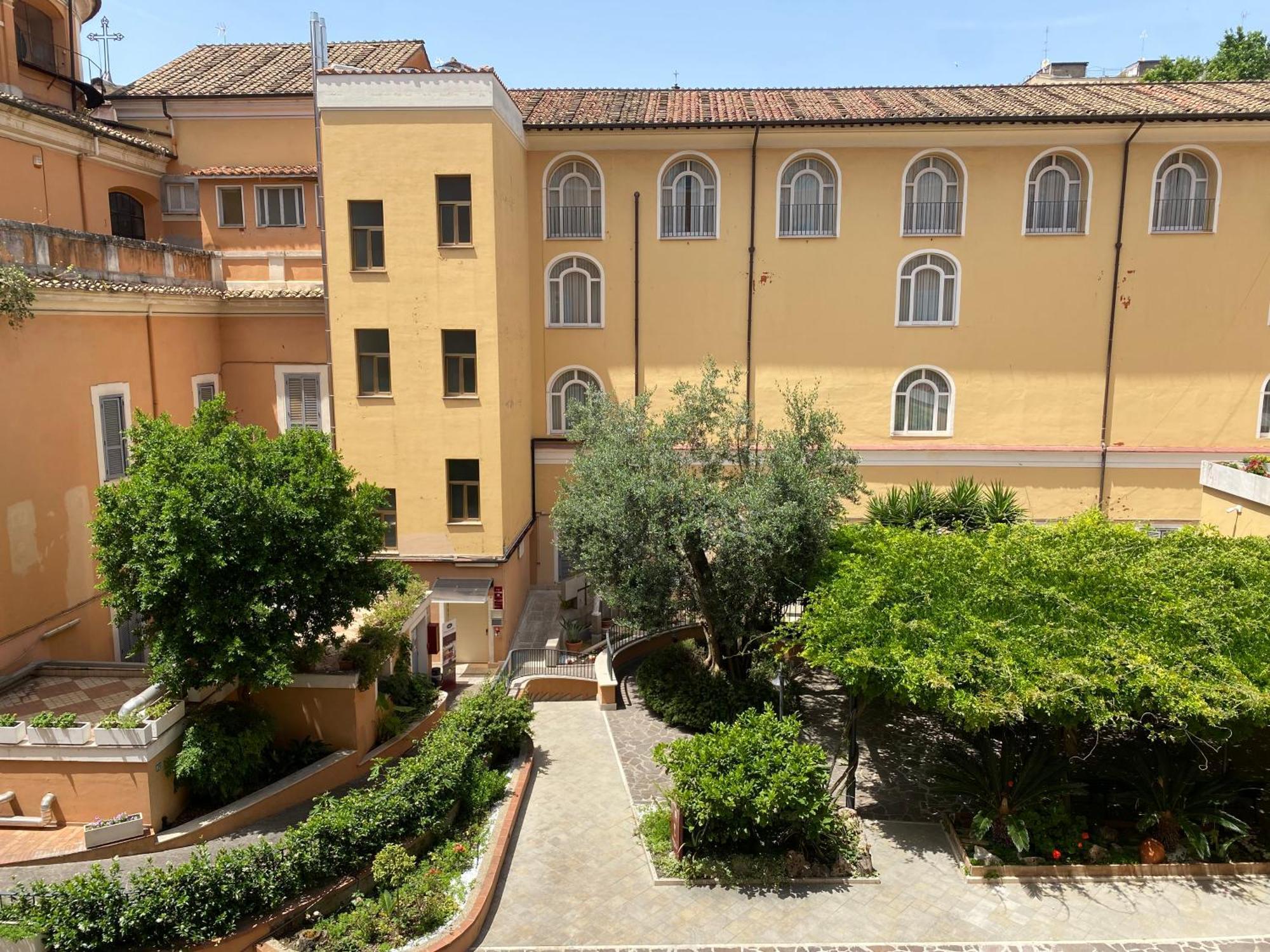 Basilica Hotel Rome Exterior photo